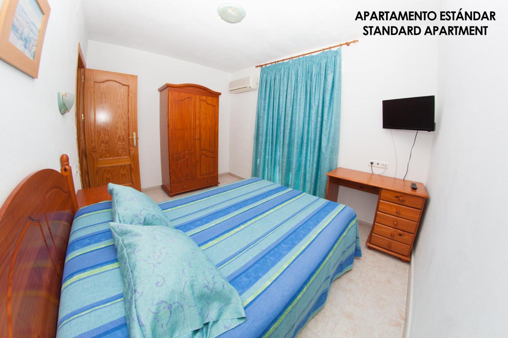 Apartamentos Rurales Santos Benajarafe Bilik gambar