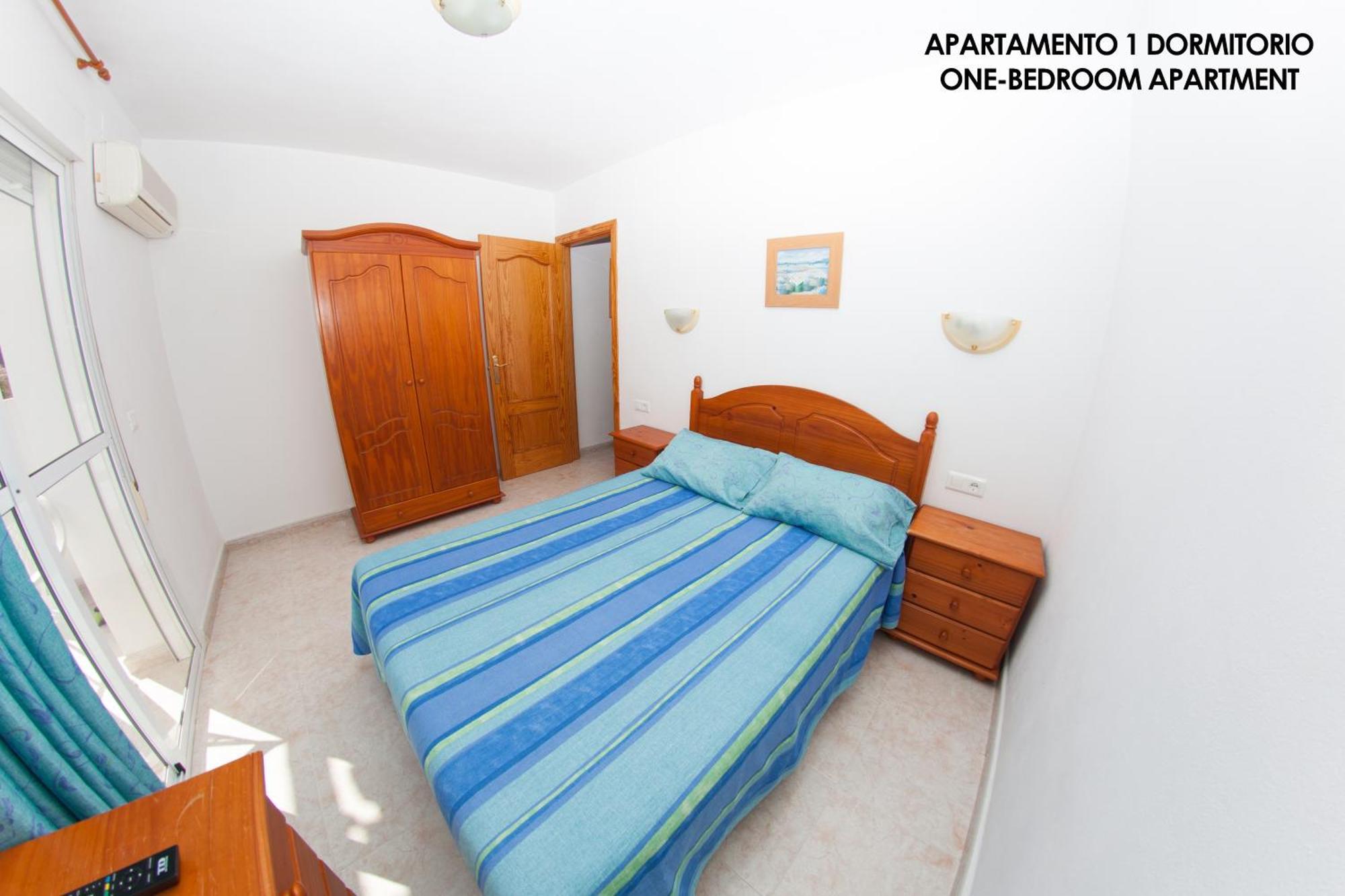 Apartamentos Rurales Santos Benajarafe Bilik gambar
