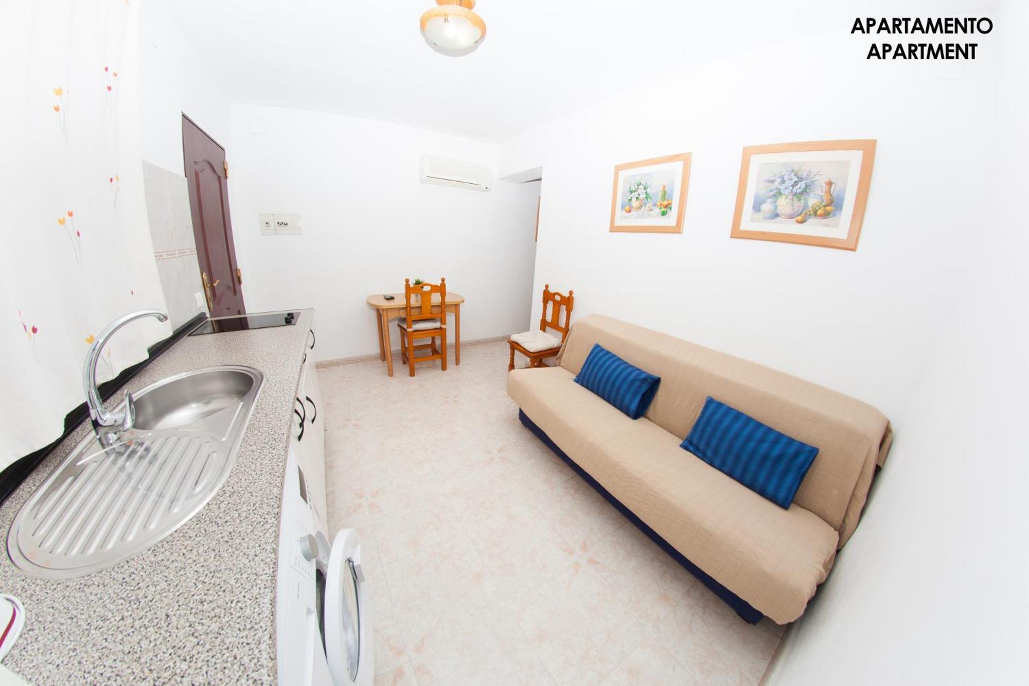 Apartamentos Rurales Santos Benajarafe Bilik gambar