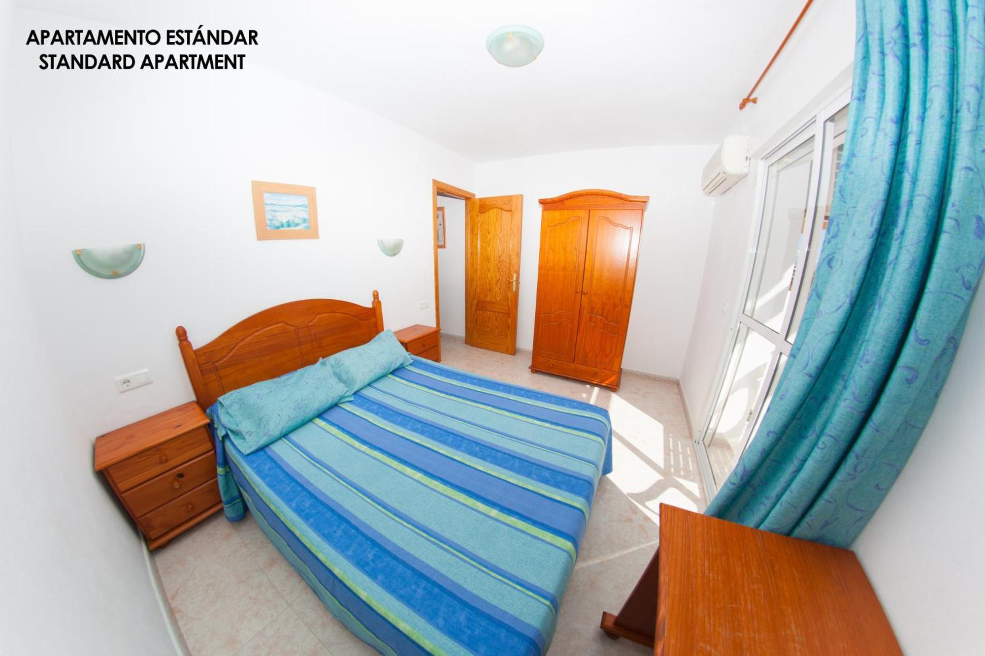 Apartamentos Rurales Santos Benajarafe Bilik gambar