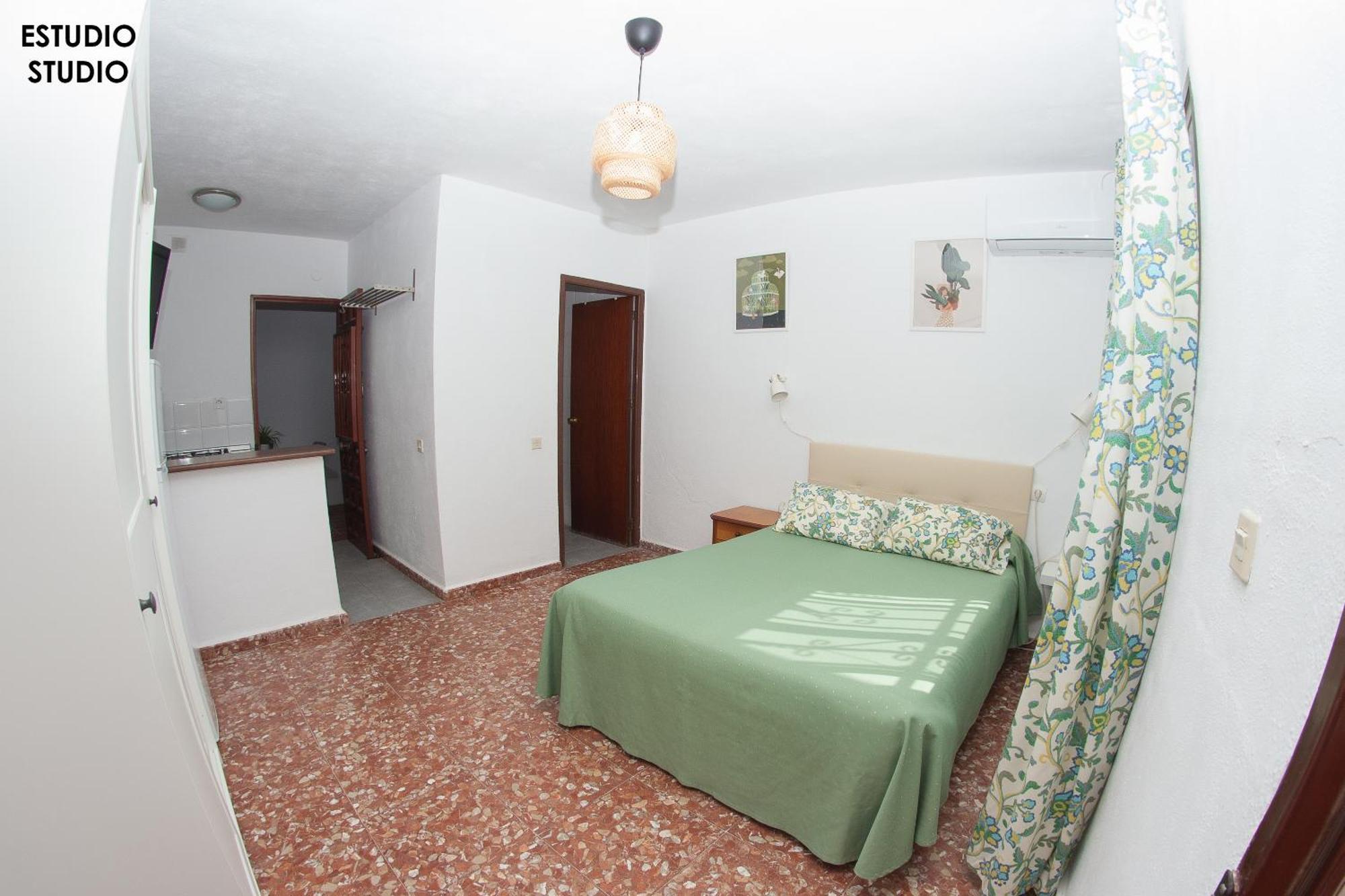 Apartamentos Rurales Santos Benajarafe Bilik gambar
