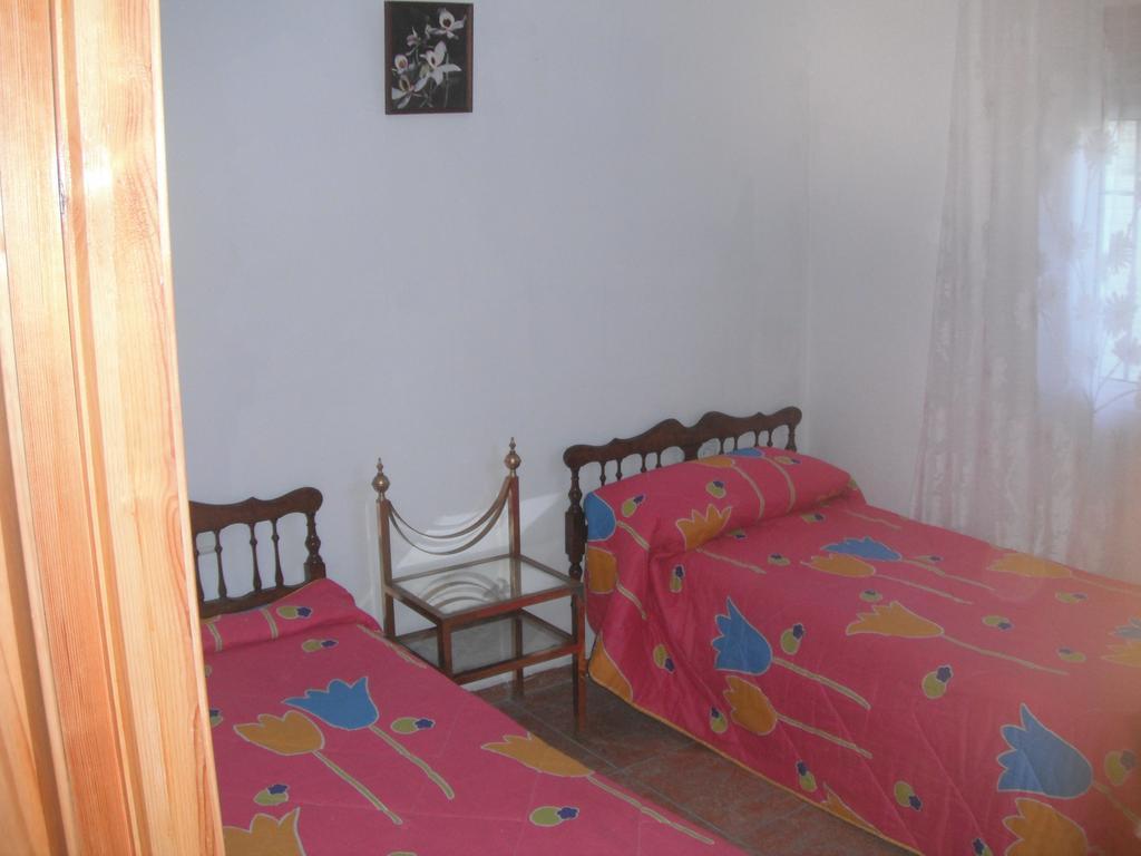 Apartamentos Rurales Santos Benajarafe Bilik gambar